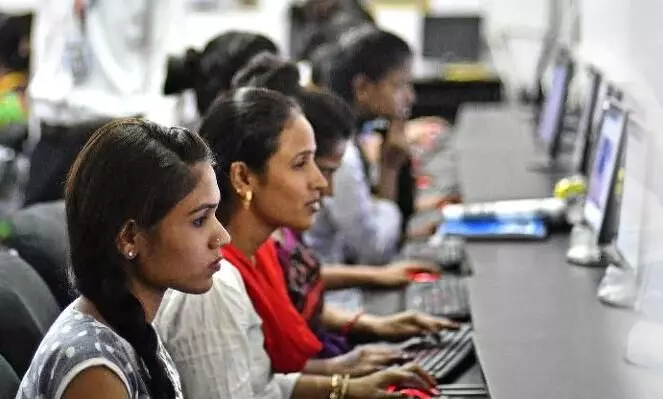 डीटीआई की रोजगारपरक शिक्षा योजना: उद्योग उठाएंगे पढ़ाई का खर्च डीटीआई की रोजगारपरक शिक्षा योजना: उद्योग उठाएंगे पढ़ाई का खर्च