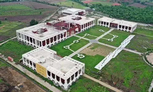 पत्रकारिता विश्वविद्यालय ने हासिल किया टॉप 10 मीडिया कॉलेज में चौथा स्थान