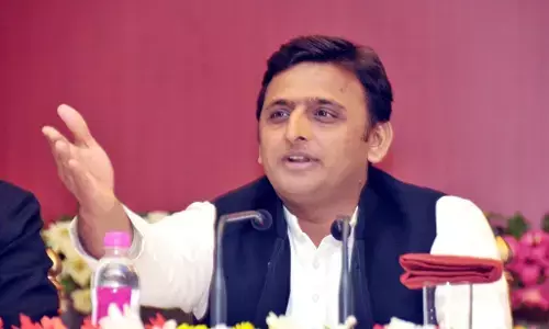 अखिलेश का तंज, कहा- काशी को क्योटो बनाने चले थे, वेनिस बना दिया अखिलेश का तंज, कहा- काशी को क्योटो बनाने चले थे, वेनिस बना दिया