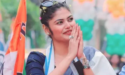 पश्चिम बंगाल स्कूल भर्ती घोटले में सायोनी घोष ईडी के सामने हुई पेश पश्चिम बंगाल स्कूल भर्ती घोटले में सायोनी घोष ईडी के सामने हुई पेश