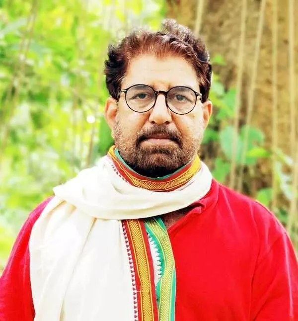 जल्द ही हेलीकॉप्टर के मालिक बनेंगे बस्तर के किसान राजाराम त्रिपाठी जल्द ही हेलीकॉप्टर के मालिक बनेंगे बस्तर के किसान राजाराम त्रिपाठी