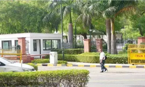 पीएम आवास के ऊपर दिखा ड्रोन, मचा हड़कंप, एक्शन में आई एसपीजी और पुलिस