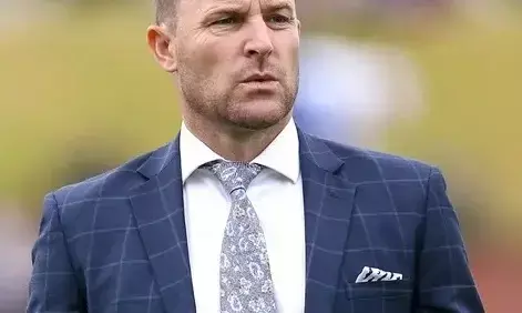 मैकुलम ने एलेक्स कैरी की स्टंपिंग पर ऑस्ट्रेलिया पर निशाना साधा मैकुलम ने एलेक्स कैरी की स्टंपिंग पर ऑस्ट्रेलिया पर निशाना साधा