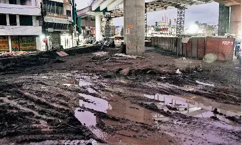 मानसून की तैयारी नहीं कर पाया विभाग फ्लाईओवर के चौराहों पर जनता की शामत