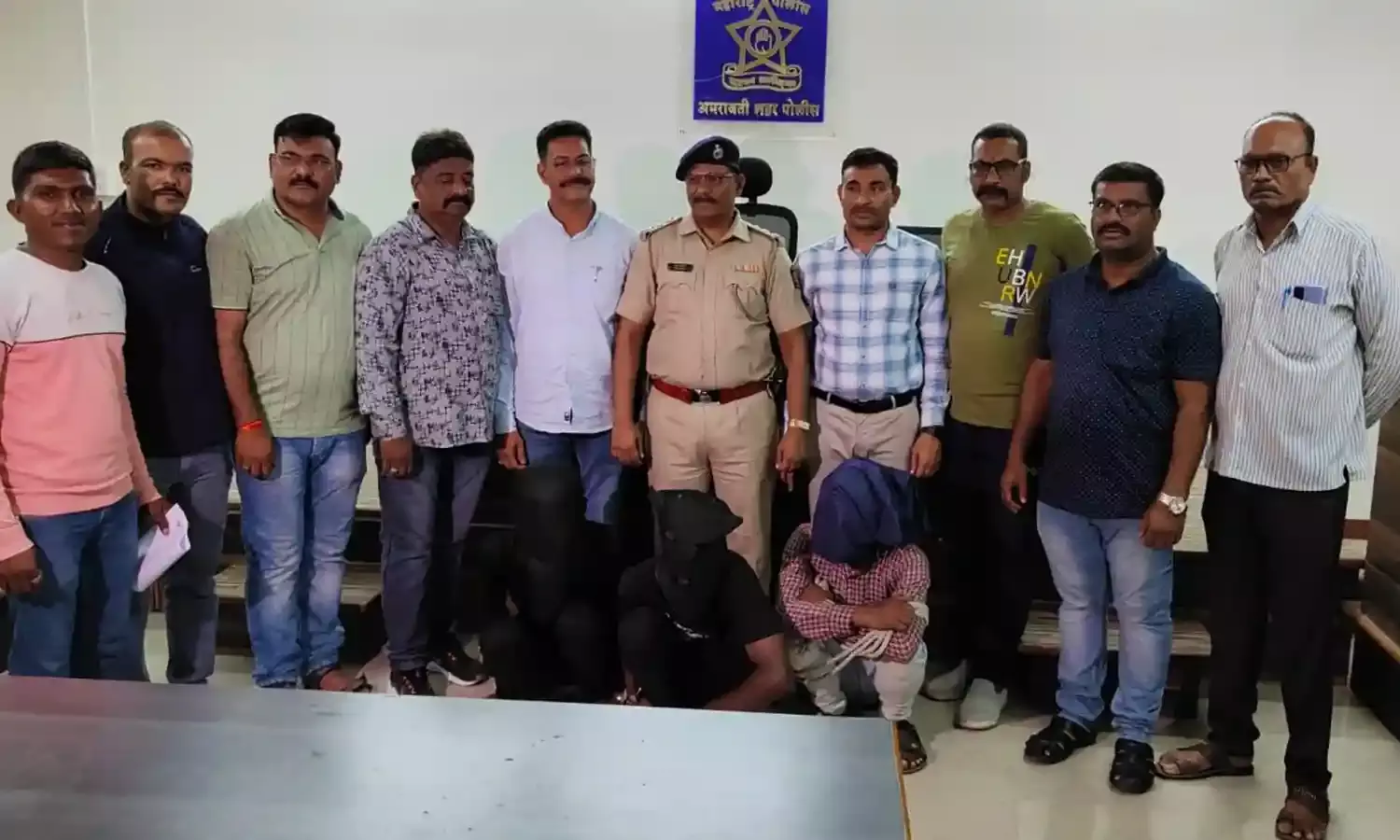 एटीएम से रुपए उड़ानेवाला गिरोह पकड़ाया