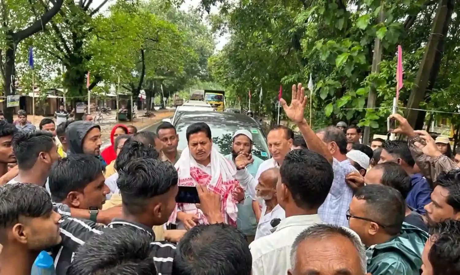 असम में चुनाव जीतने के लिए भाजपा अजमल पर निर्भर : भूपेन बोरा