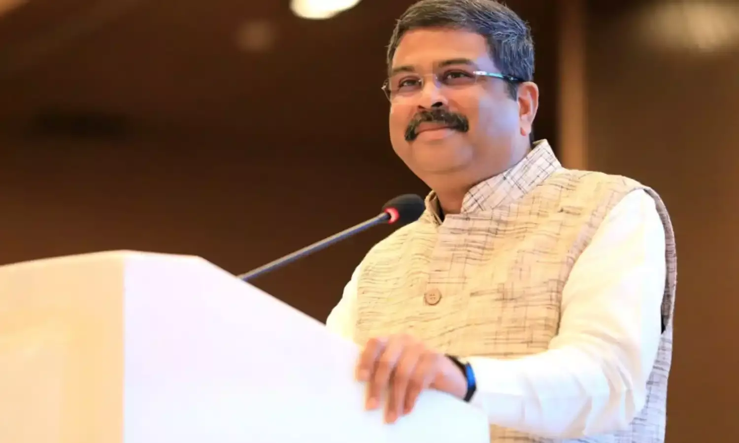 एनसीईआरटी: अंग्रेजी के लिए मृदंग, उर्दू के लिए शहनाई और हिंदी की नई पाठ्यपुस्तक सारंगी