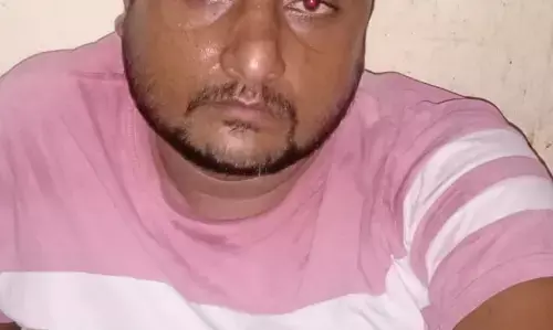 दो कारों में सवा लाख के नशीले सिरप की तस्करी कर रहे 5 आरोपी गिरफ्तार