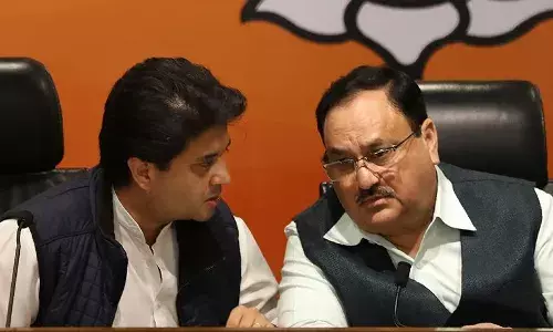 केंद्रीय मंत्री ज्योतिरादित्य सिंधिया ने बीजेपी अध्यक्ष जेपी नड्डा से की मुलाकत, मध्य प्रदेश से लेकर केंद्र तक फेरबदल की आशंका तेज!