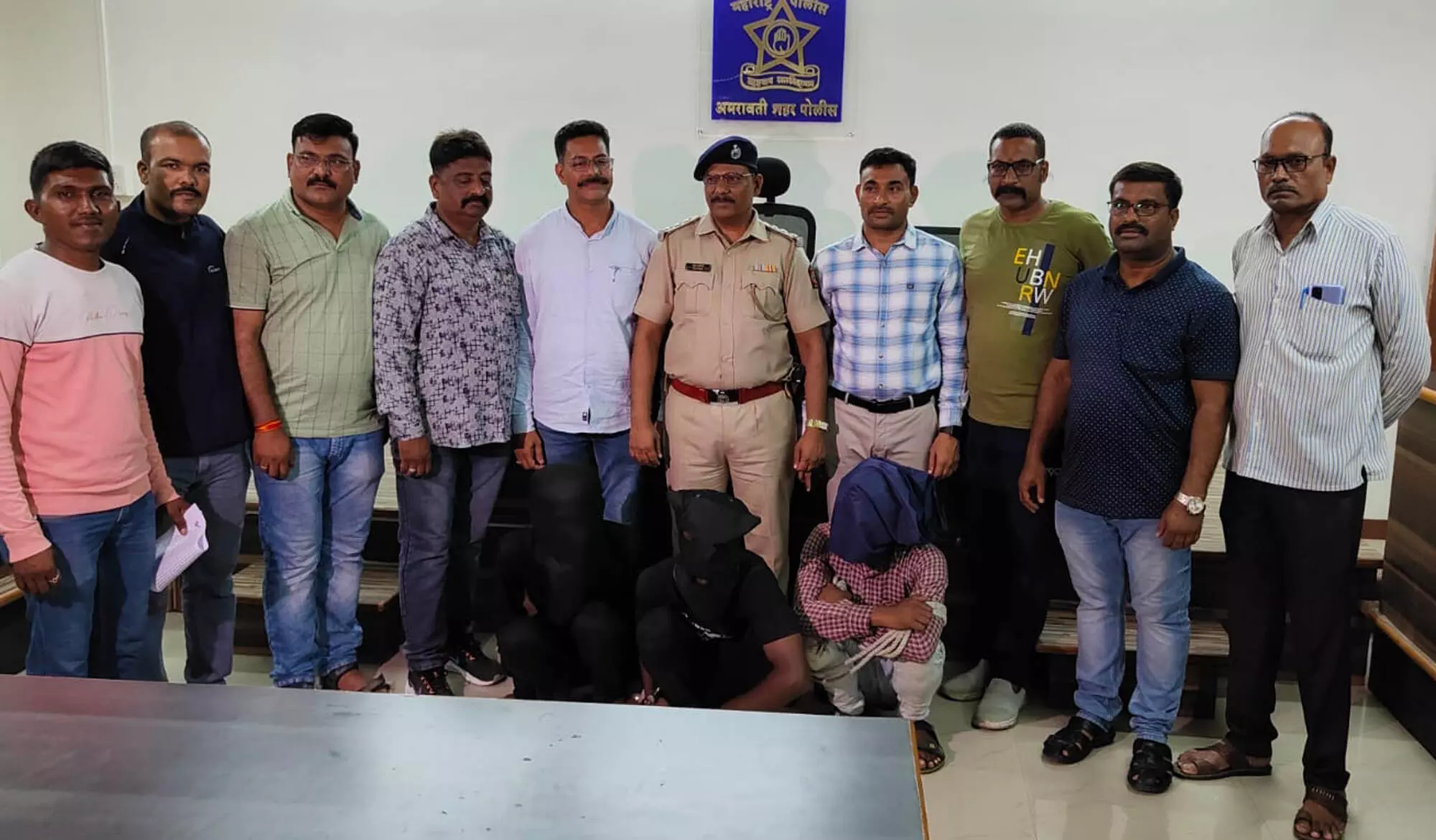एटीएम से रुपए उड़ानेवाला गिरोह पकड़ाया एटीएम से रुपए उड़ानेवाला गिरोह पकड़ाया