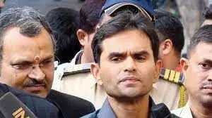 समीर वानखेडे को सीबीआई की गिरफ्तारी से मिली राहत समीर वानखेडे को सीबीआई की गिरफ्तारी से मिली राहत