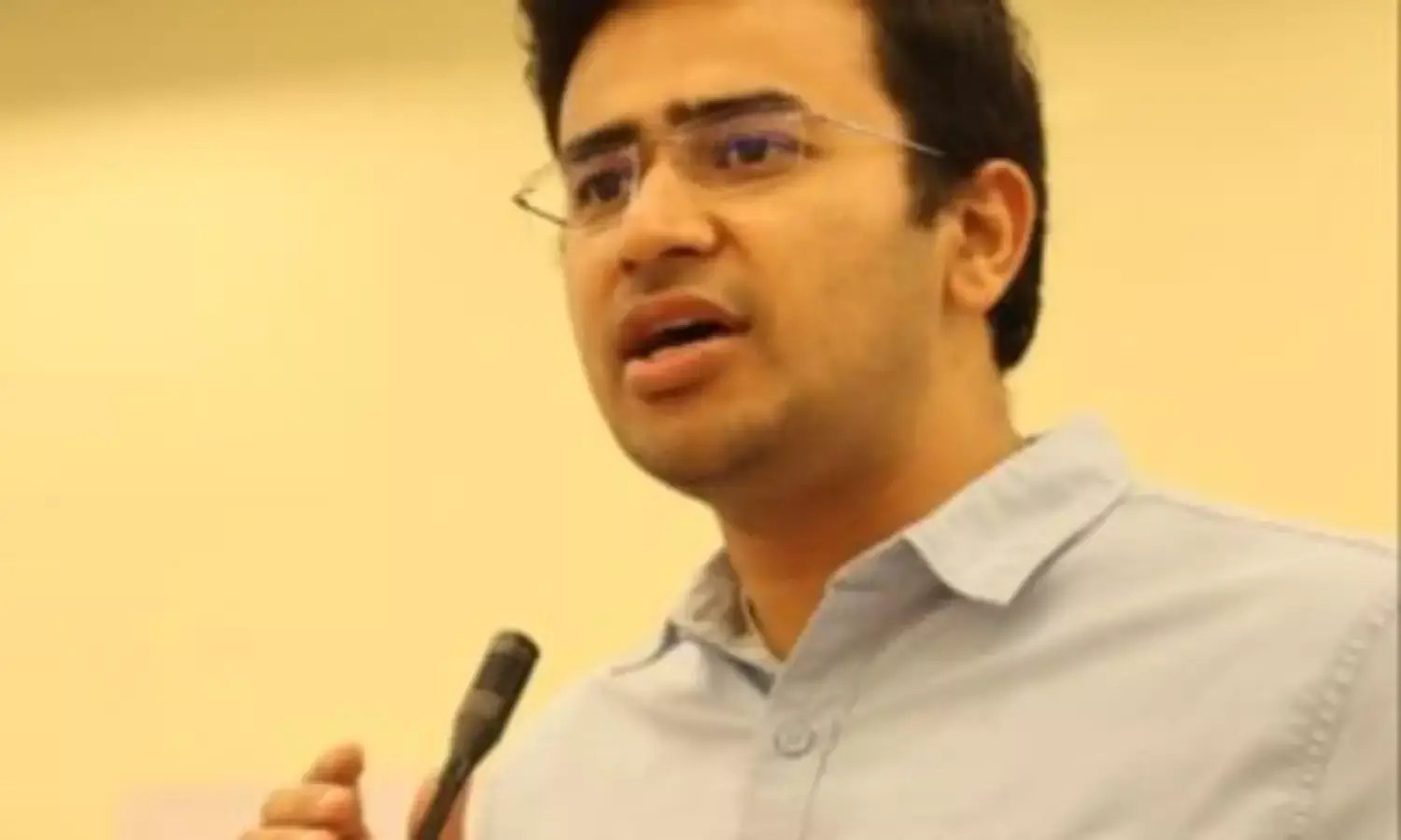 भाजपा सांसद तेजस्वी सूर्या के फोन से की गई उगाही के लिए कॉल, एफआईआर दर्ज