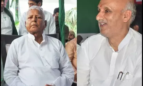 बिहार : पार्टी अध्यक्ष लालू प्रसाद से मिले शिक्षा मंत्री चंद्रशेखर, विभाग में विवाद को नकारा