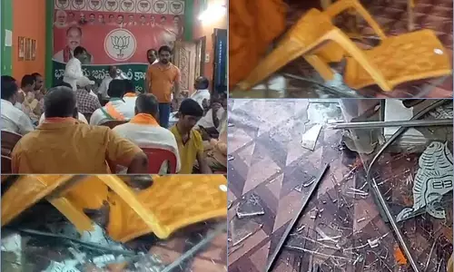 पीएम के वारंगल दौरे से पहले भाजपा में अंदरूनी कलह उजागर, दो गुटों के बीच झड़प, दफ्तर में तोड़फोड़