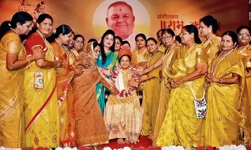 श्रीराम के आदर्श जीवन में उतारें