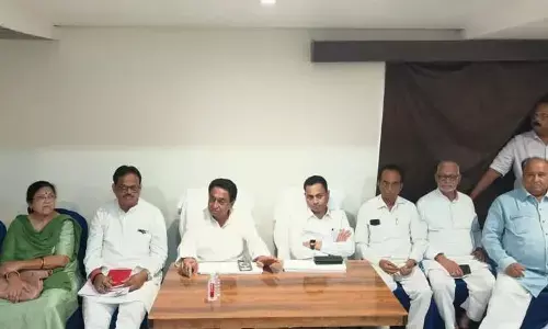 अठारह साल से आदिवासियों का अपमान कर रहे, अब पैर धोने पर भी नहीं मिलेगी माफी: नकुलनाथ अठारह साल से आदिवासियों का अपमान कर रहे, अब पैर धोने पर भी नहीं मिलेगी माफी: नकुलनाथ