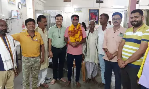 अमरनाथ यात्रा पर जा रहे यात्री का किया सम्मान अमरनाथ यात्रा पर जा रहे यात्री का किया सम्मान