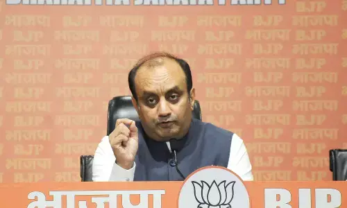 हिंसा के जरिए पंचायत चुनाव को प्रभावित कर रही है ममता सरकार: त्रिवेदी