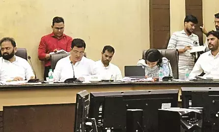 800 करोड़ रुपए 8 माह में करने हैं खर्च, वर्ना वापस जाएगा पैसा 800 करोड़ रुपए 8 माह में करने हैं खर्च, वर्ना वापस जाएगा पैसा