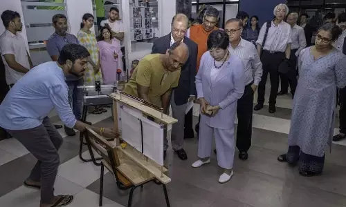 जापान भारतीय छात्रों और उनके स्टार्टअप की वेलकम के लिए तैयार : टोक्यो की गवर्नर जापान भारतीय छात्रों और उनके स्टार्टअप की वेलकम के लिए तैयार : टोक्यो की गवर्नर