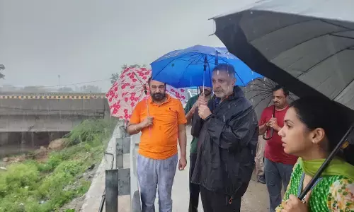 भारी बारिश से पंजाब में कई जगह बाढ़ का खतरा