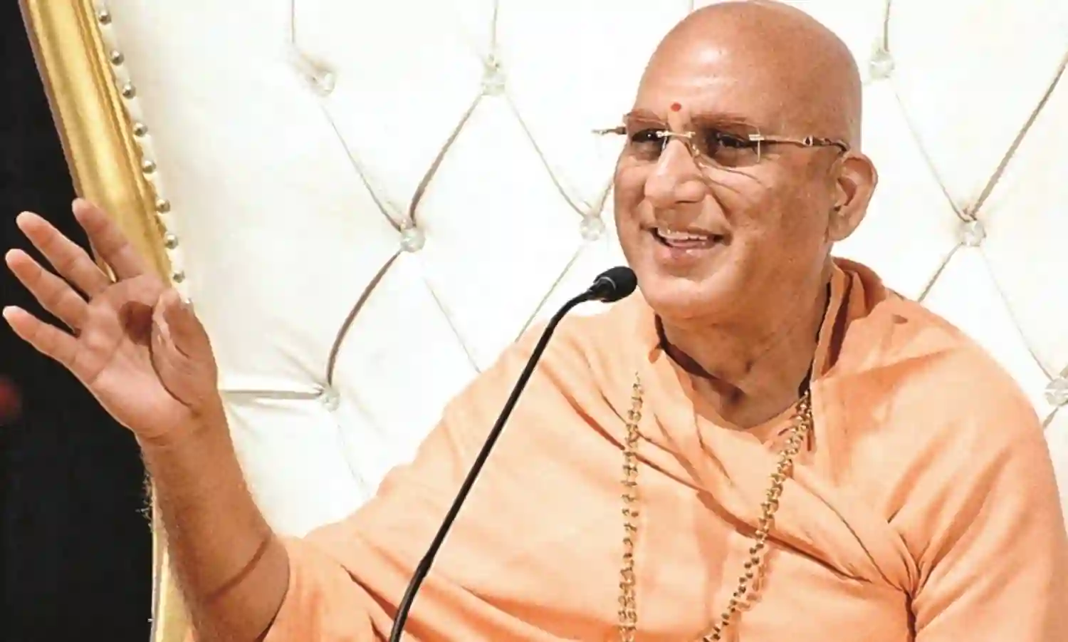 अध्यात्म महोत्सव : मूल स्वभाव की ओर लौटना ही अध्यात्म