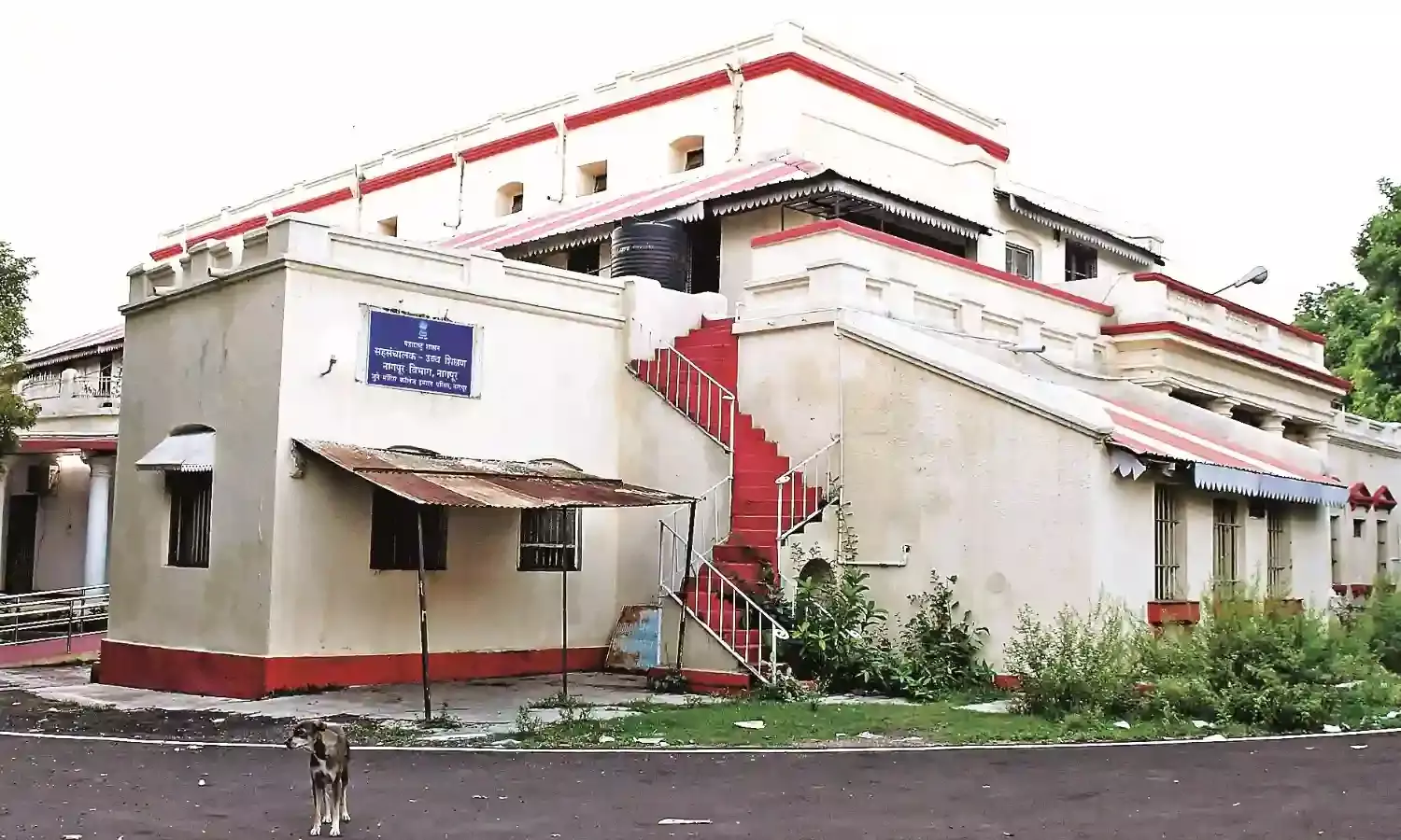 प्री आईएएस ट्रेनिंग सेंटर के बदलेंगे पलंग व गद्दे