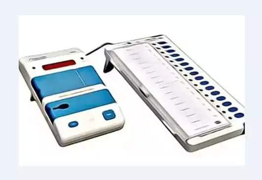 अवेयरनेस कैम्पेन: वेयरहाउस से निकलेंगी ईव्हीएम और व्हीव्हीपैट मशीनें अवेयरनेस कैम्पेन: वेयरहाउस से निकलेंगी ईव्हीएम और व्हीव्हीपैट मशीनें