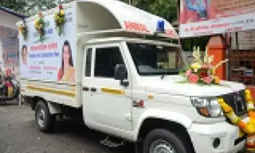 पालतू और गलियों में रहने वाले पशुओं के अंतिम संस्कार के लिए मुंबई में मोबाइल वैन शुरू