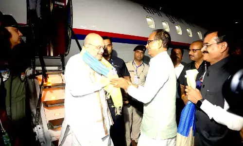 अमित शाह पहुंचे भोपाल, भाजपा दफ्तर में बैठक का दौर जारी