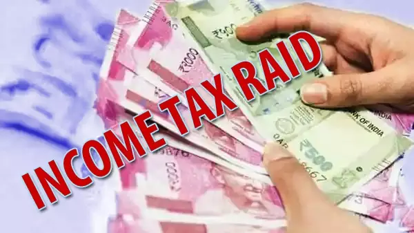 सेंथिल बालाजी के करीबी सहयोगी के व्यावसायिक परिसरों पर आयकर छापे सेंथिल बालाजी के करीबी सहयोगी के व्यावसायिक परिसरों पर आयकर छापे