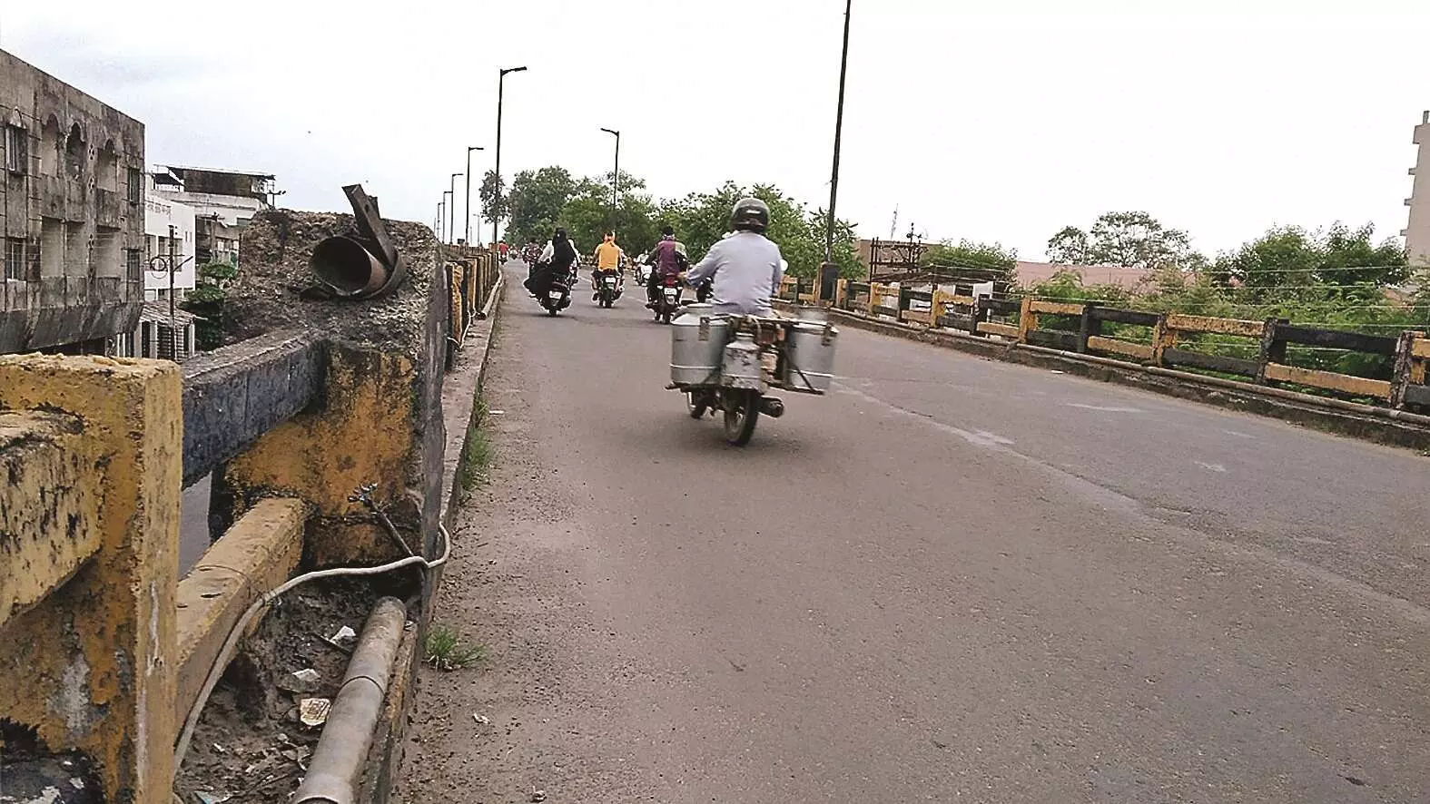 दर्द होता है - काम जमीन पर दिखाई देने में अभी समय लगेगा, 1000 करोड़ के इस प्रोजेक्ट का है इंतजार दर्द होता है - काम जमीन पर दिखाई देने में अभी समय लगेगा, 1000 करोड़ के इस प्रोजेक्ट का है इंतजार
