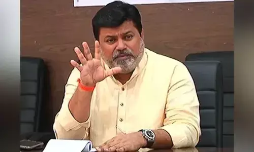 कोई असंतोष नहीं - शिंदे के नेतृत्व में ही सत्तापक्ष लड़ेगा लोकसभा- विधानसभा चुनाव कोई असंतोष नहीं - शिंदे के नेतृत्व में ही सत्तापक्ष लड़ेगा लोकसभा- विधानसभा चुनाव