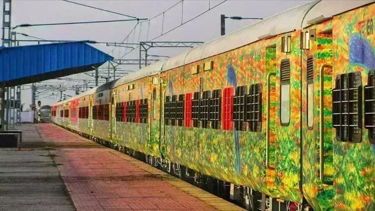 दुरंतो में स्लीपर की टिकट पर एसी सफर दुरंतो में स्लीपर की टिकट पर एसी सफर