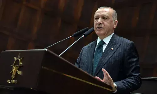 स्वीडन की नाटो सदस्यता पर तुर्की अपने हितों के अनुरूप निर्णय लेगा: एर्दोगन स्वीडन की नाटो सदस्यता पर तुर्की अपने हितों के अनुरूप निर्णय लेगा: एर्दोगन