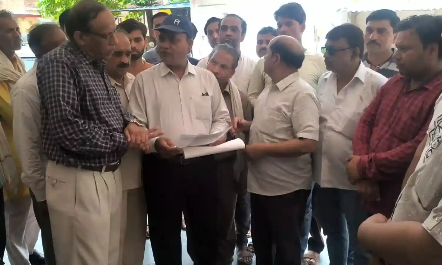 जैन मुनि की हत्या के मामले में जैन समाज ने सौंपा ज्ञापन