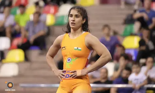 विनेश फोगाट ने फूड पॉइजनिंग का हवाला देते हुए रैंकिंग सीरीज इवेंट से नाम वापस लिया