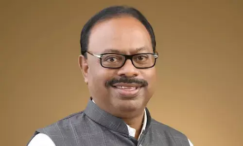 अजित को वित्त विभाग मिलने पर बोले बावनकुले, समन्वय से ही बंटे हैं विभाग अजित को वित्त विभाग मिलने पर बोले बावनकुले, समन्वय से ही बंटे हैं विभाग