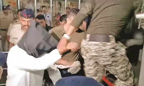लश्कर आतंकी अफसर पाशा की पेशी