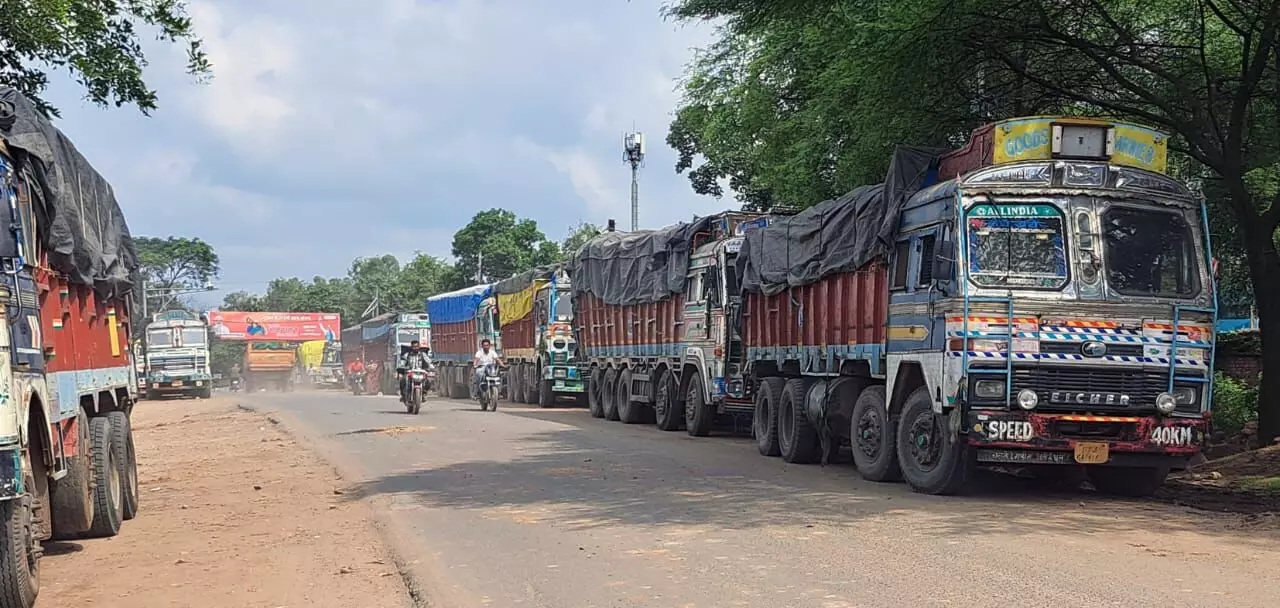 एफसीआई की फिजूलखर्ची, 15 लाख के स्थान पर 1 करोड़ 95 लाख रूपए में गेहूं परिवहन एफसीआई की फिजूलखर्ची, 15 लाख के स्थान पर 1 करोड़ 95 लाख रूपए में गेहूं परिवहन