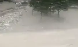 हिमाचल में बादल फटने से एक की मौत, तीन घायल हिमाचल में बादल फटने से एक की मौत, तीन घायल