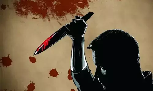 इंदौर में गला रेतकर पत्नी की हत्या, बेटे के साथ पति फरार इंदौर में गला रेतकर पत्नी की हत्या, बेटे के साथ पति फरार