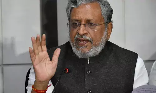 पटना : सुशील मोदी ने कहा- ड्राइविंग सीट पर कांग्रेस, हाशिए पर नीतीश