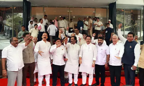 राकांपा में हुए विद्रोह का असर साफ दिखा, विपक्ष एकजुट नजर आया