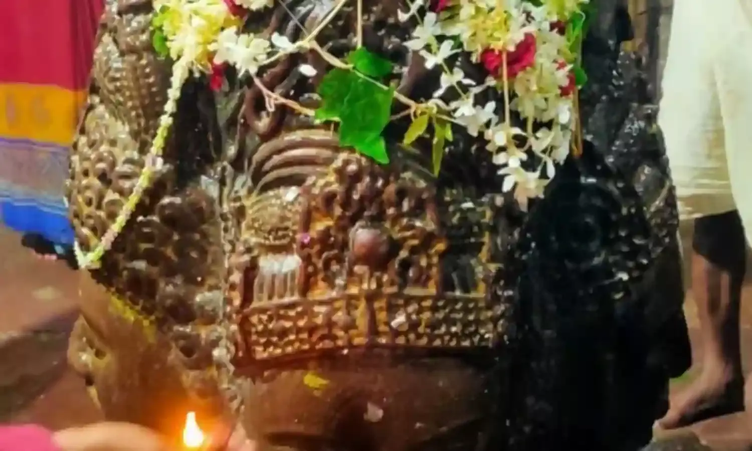 मढेश्वर शिवधाम से प्रारंभ हुई कांवड यात्रा का चौमुखनाथ में हुआ समापन