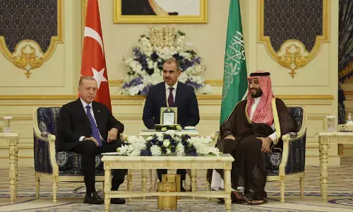 सऊदी में एर्दोगन, कई समझौतों पर हस्ताक्षर