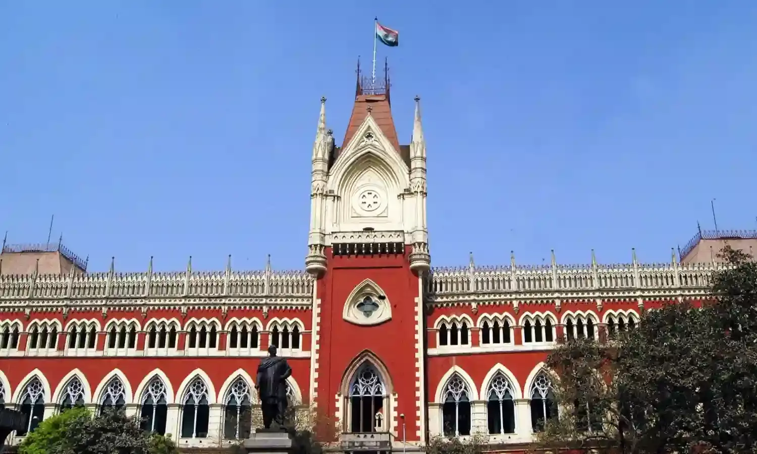 बंगाल स्कूल नौकरी मामला: कलकत्ता हाईकोर्ट ने ओएमआर शीट प्रकाशन पर आदेश रखा बरकरार