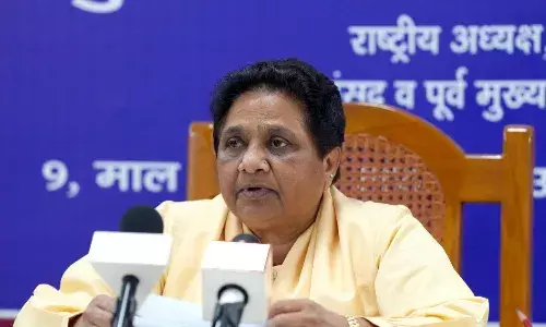 लोकसभा चुनाव अकेले लड़ेंगी मायावती