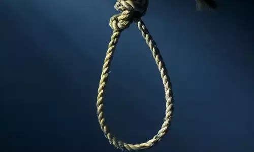 राजस्थान: कर्ज और फसल बर्बादी के कारण किसान ने की आत्महत्या राजस्थान: कर्ज और फसल बर्बादी के कारण किसान ने की आत्महत्या