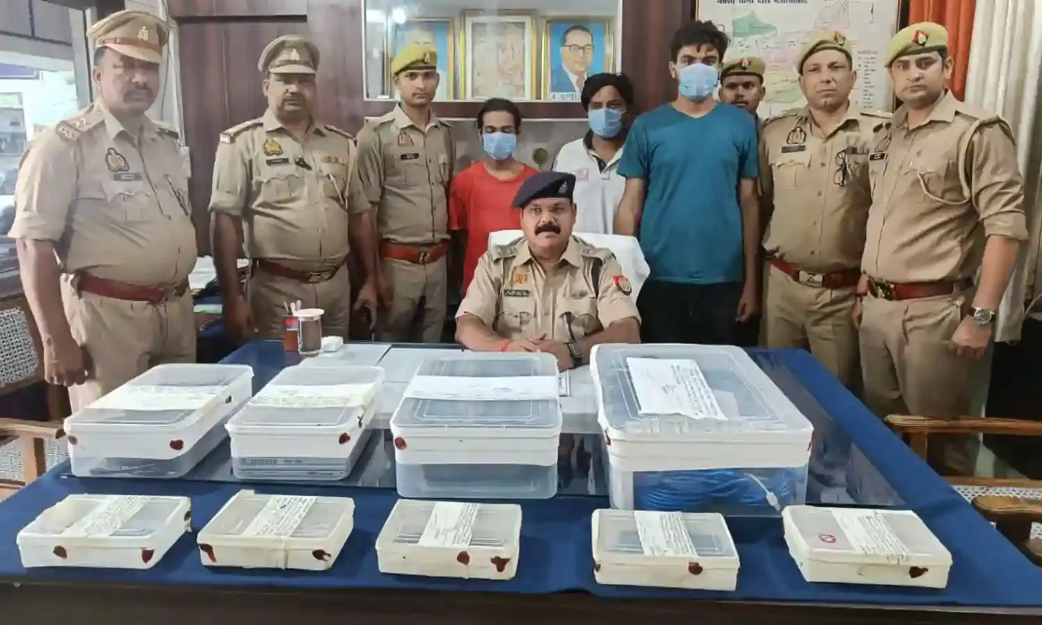 बिजनौर पुलिस ने अवैध कॉल सेंटर का पर्दाफाश किया, 3 गिरफ्तार